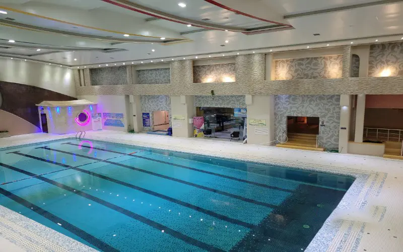 استخر قصرآبی